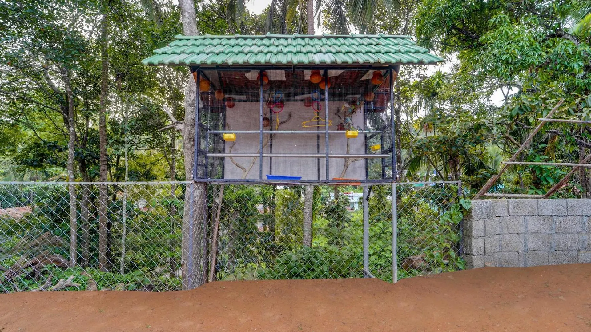 *** Hotel Treebo Regalia Inn Civil Station Kalpetta India